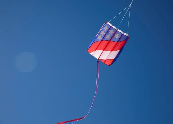 7.5 Patriot Wave Air Foil Box Kite